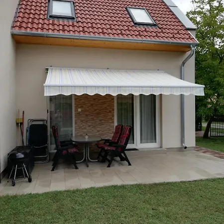 Fenyves 2 **** Apartment *