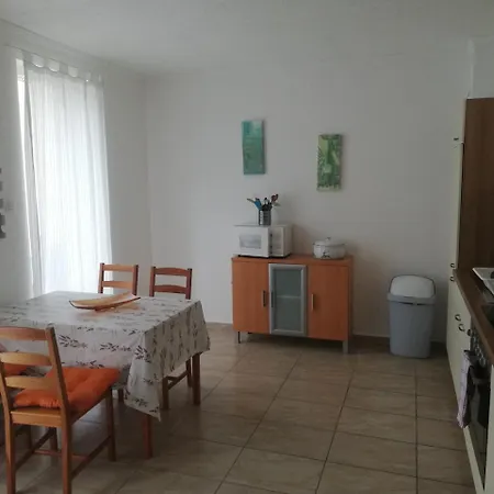Fenyves 2 **** Apartment *